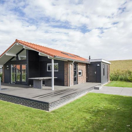 Holiday Home In Kattendijke With Terrace Zewnętrze zdjęcie