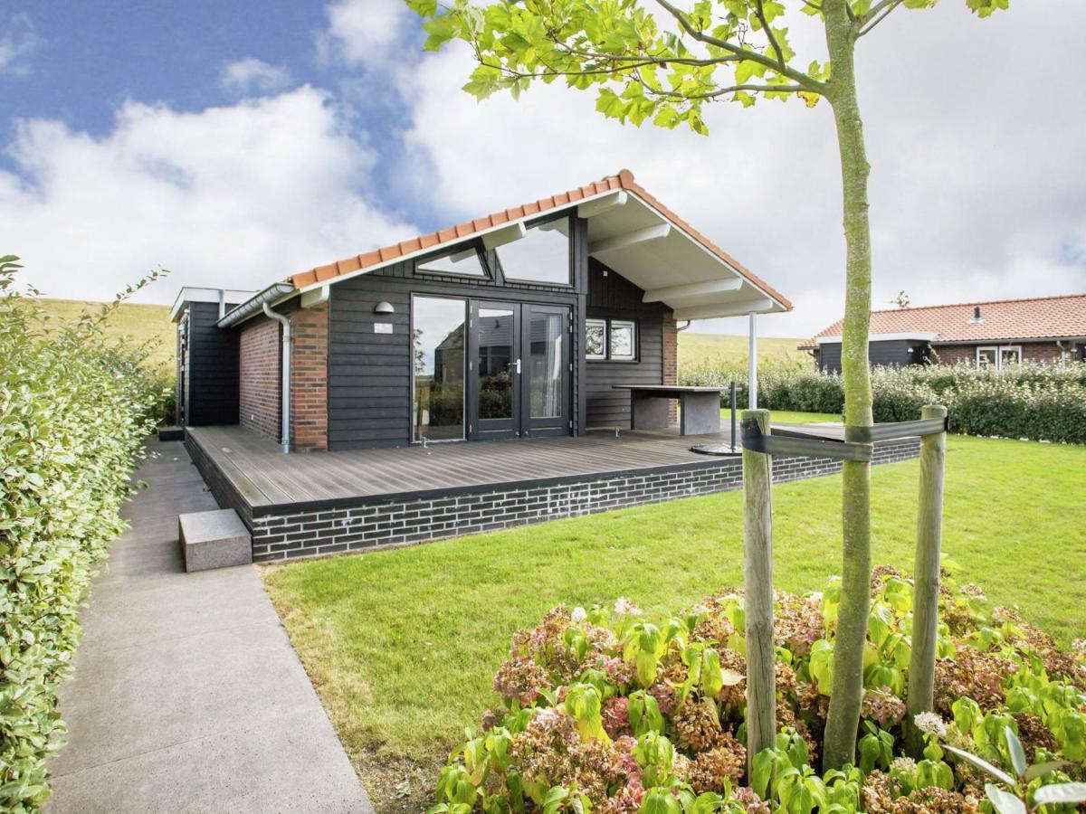 Holiday Home In Kattendijke With Terrace Zewnętrze zdjęcie