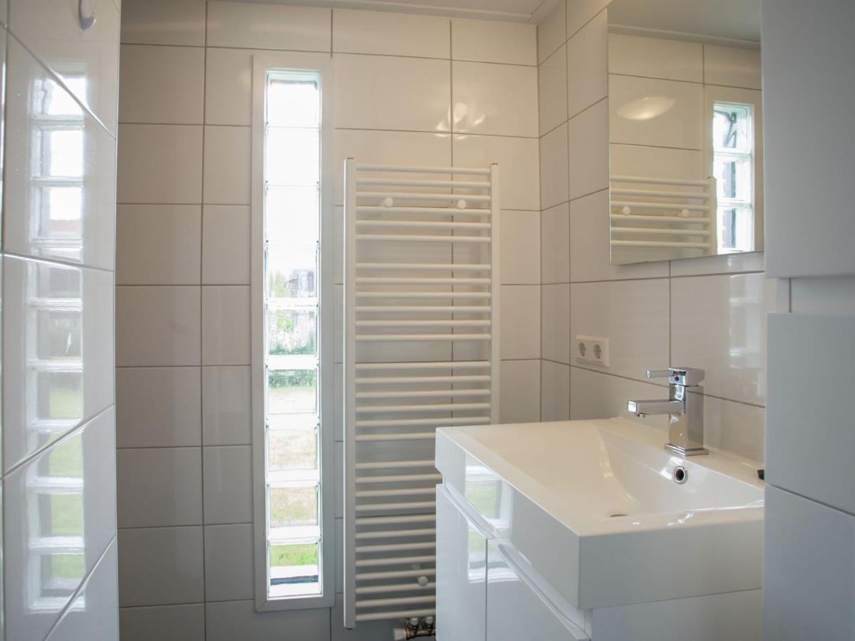 Holiday Home In Kattendijke With Terrace Zewnętrze zdjęcie